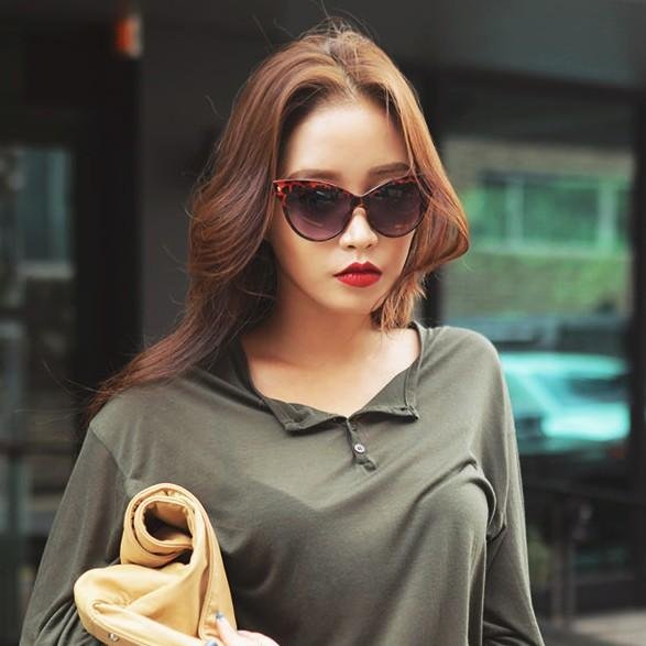 _stylenanda's profile picture. Honored and Beauty