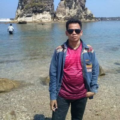 suka dengan wanita berjilbab, siap membayar dan selalu mengutakan kepuasan pasangan sampai klimaks, 30 y.o jkt 081388786540 pin bb 7E90F07F