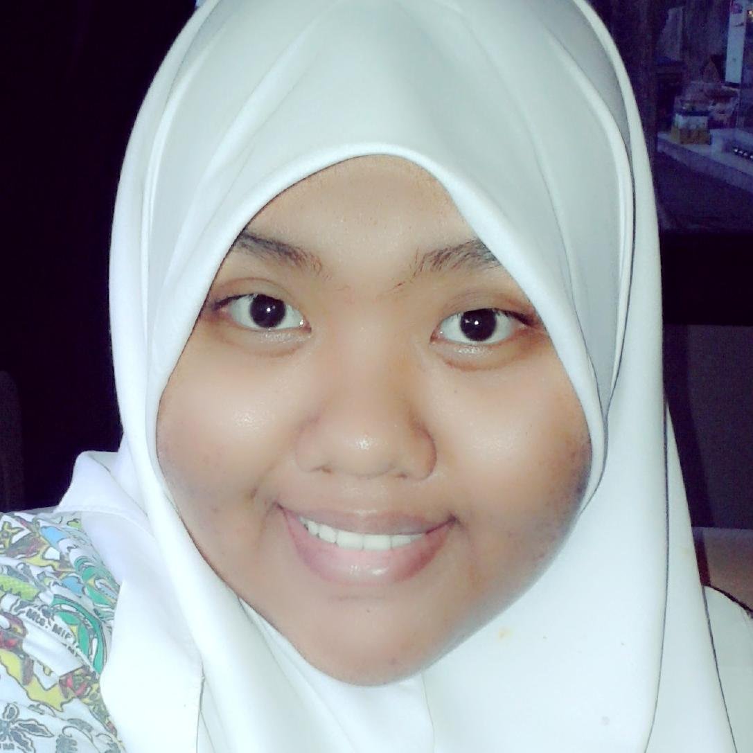 Aulia Munawaarah • Bondowoso 1 Juni 1999 • Penderita Insomnia & Trypophobia • Ig : aulia_nawazz • Line : auliaa_sheikh • 089667818618 • Penggemar berat NARUTO