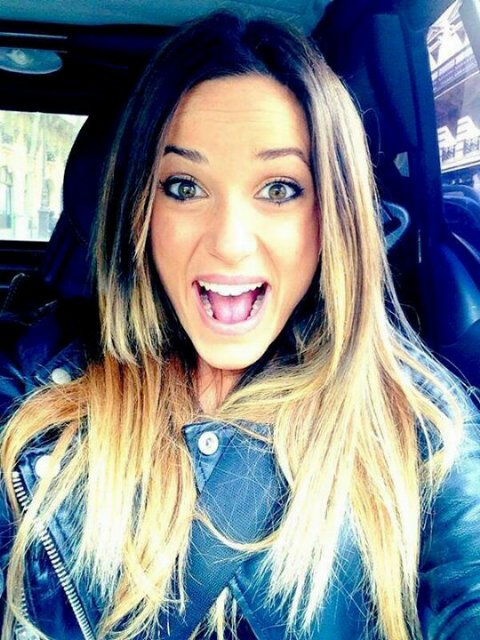 Fan de @CapucineAnav de #SS6 et des #Anges5 La plus mimi de tous ! Follow me&Follow back♥♥!