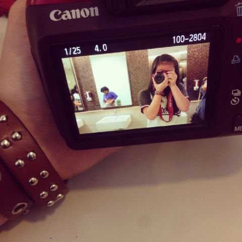 MellyKu_17's profile picture. IG : fmkmelii