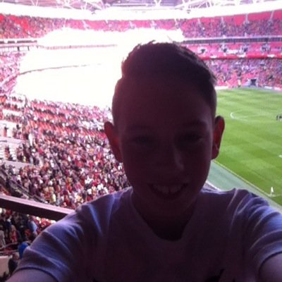 Love football also have youtube channel Jam10012
follow my twitch: jam10012_oficial
