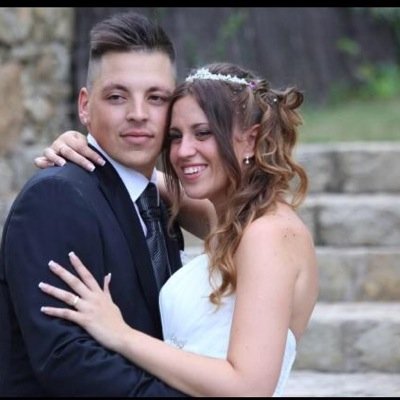 Sarita_88Gc's profile picture. ** en la vida hay que saber a quien reirle y a quien llorarle, no todo el mundo merece ambas cosas. **  Felizmente casada con mi otra mitad  ❤️ 19.07.14