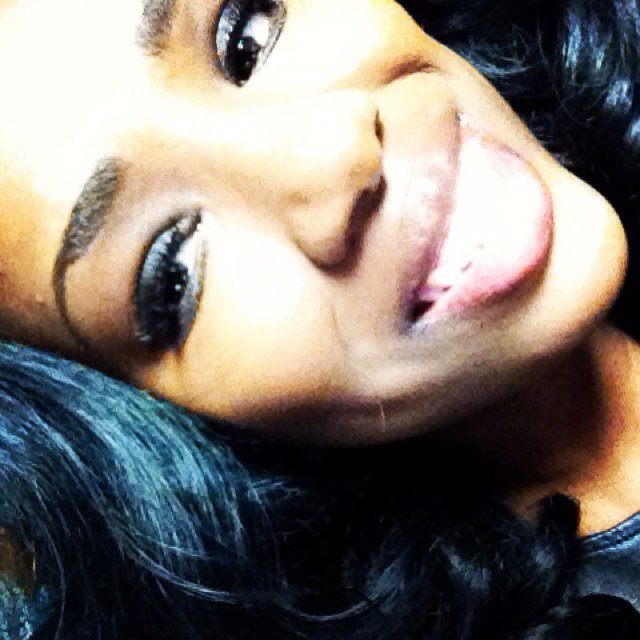 kimWHATMATTERS's profile picture. I cut myself today to see if I still feel