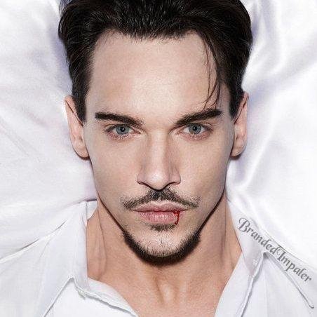 Sibling to Godric, Maker of 5 of my own. I'm starting my own Authority of Sanguinistas. | TB RP 21 MP |