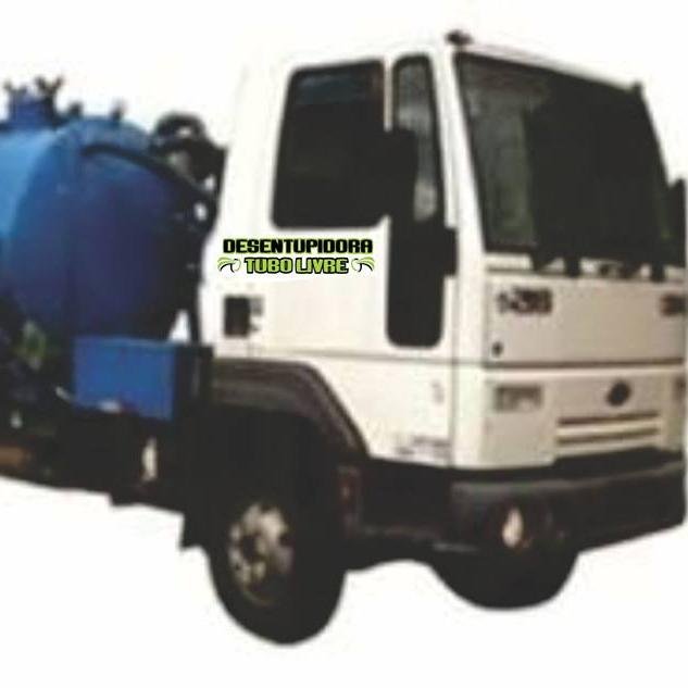 Desentupidora e locadora de sanitários Químicos tubo livre. Ligue.(83)8769-8109/9362-8596/ 9802-2391