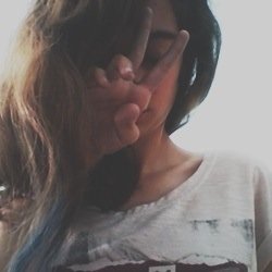 PLEASE FOLLOW @sunoftich // ILY