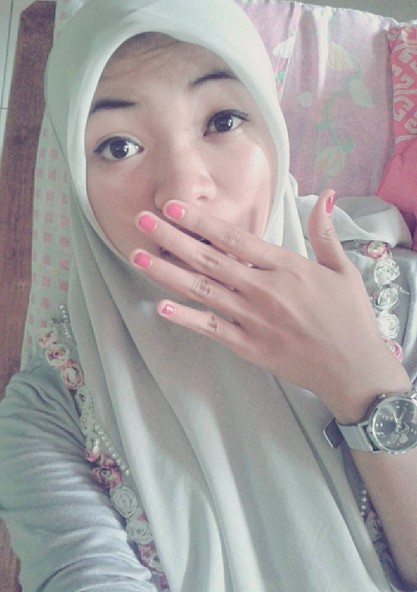 Moay_IrwanAz's profile picture. Aku tidak akan bertanya kenapa aku diciptakan seperti ini, Tetapi apakah hikmah dari semua ini ya Rab :-)