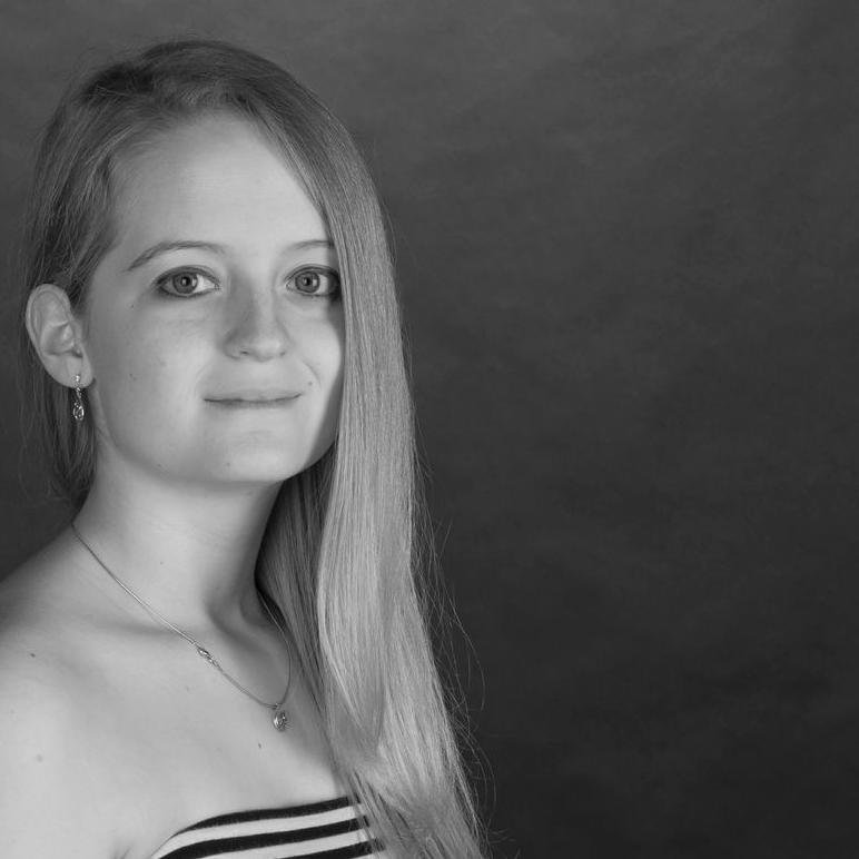 CvBerndt's profile picture. I love graphic design, and webdesign! Love being able to express myself through a drawing or painting.