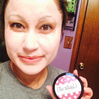 Perfectly Posh wants to pamper you from your head to your toes with ALL NATURAL products made in the USA! 

Follow me @ http://t.co/Qn3gI3bMYY