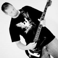 dpelton19's profile picture. 