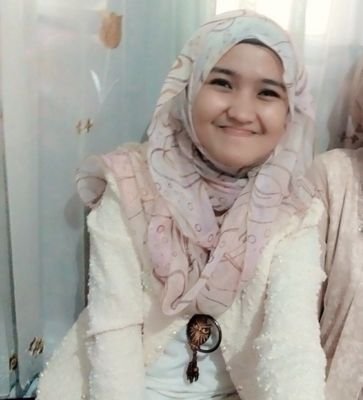 nisaulhakimah's profile picture. 