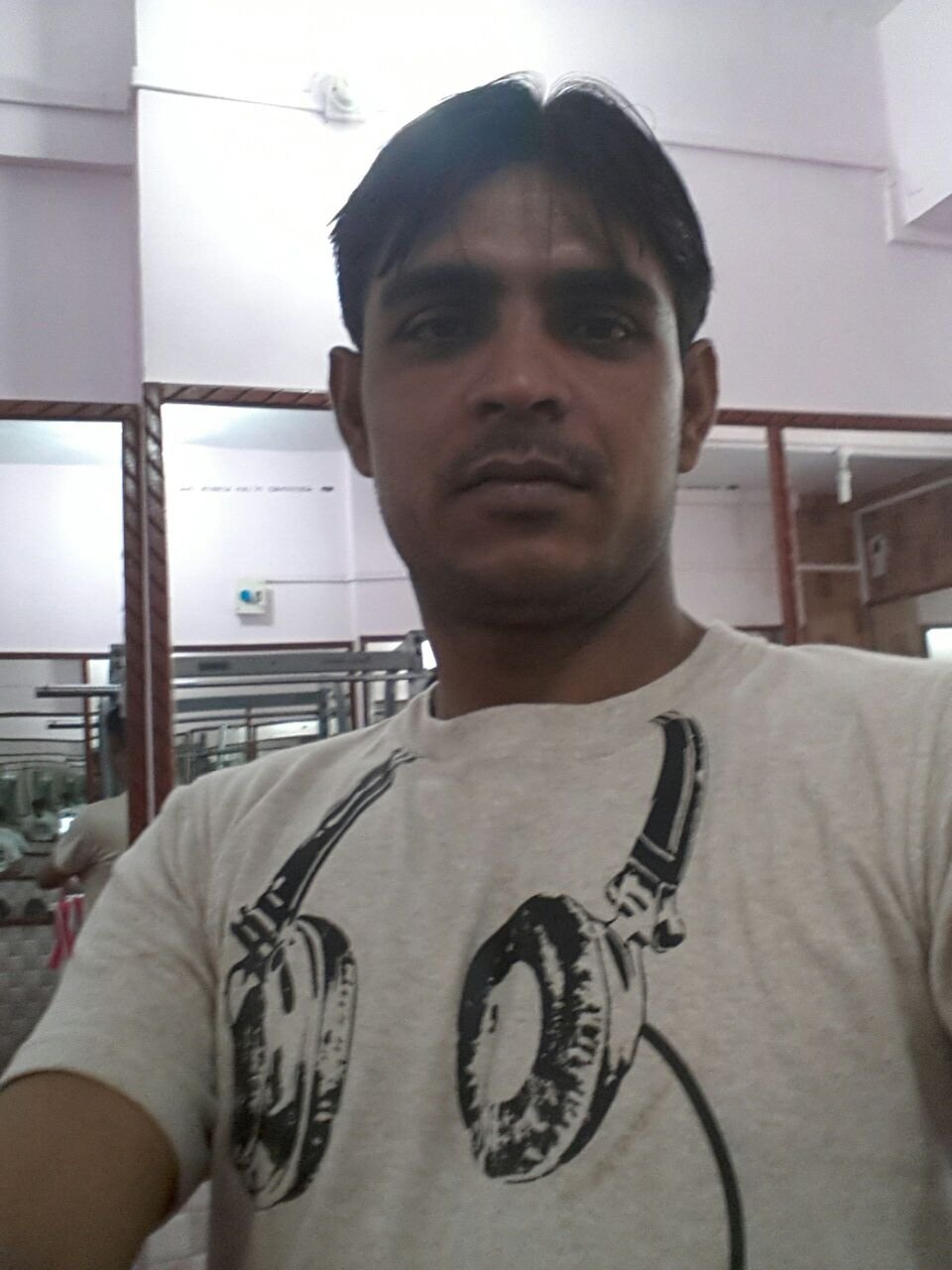 parvezansari141's profile picture. 