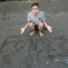 Sekay26's profile picture. Jgn melihat masa lampau dgn penyeselan.jgn lihat masa dpn dgn penuh ketakutan.Tapi lihatlah sekitarmu dgn penuh kesadaran.