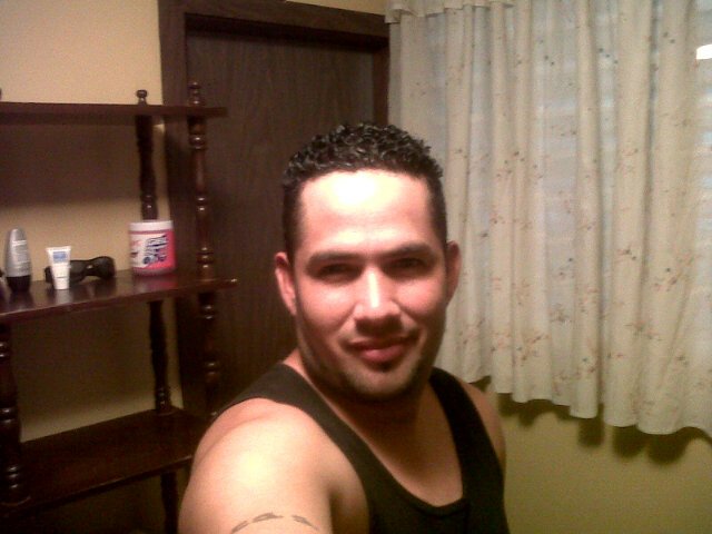Ruben29384's profile picture. Hola como estan