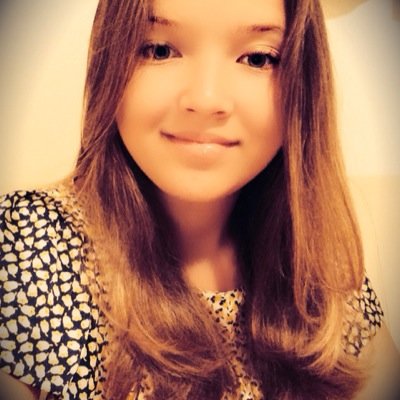 I'm 14.I do yoga,singing,drawing,often speaking at various events.After that,learn English and Italian.I love life and friends.Always looking for new people.