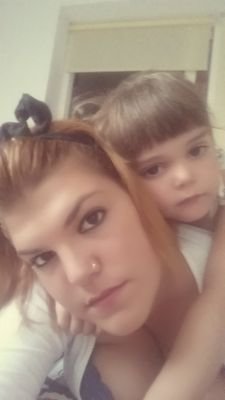 xk tngo en mi vida una personita y ella es mi todo.Te amo princesa!! kien la sige,la consige.