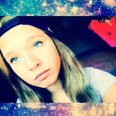 Matthew is my sunshine☀️☀️☀️☀️☀️☀️

Live simply so others can simply live☀️✌️

Matthew Lee Espinosa❤️✌️