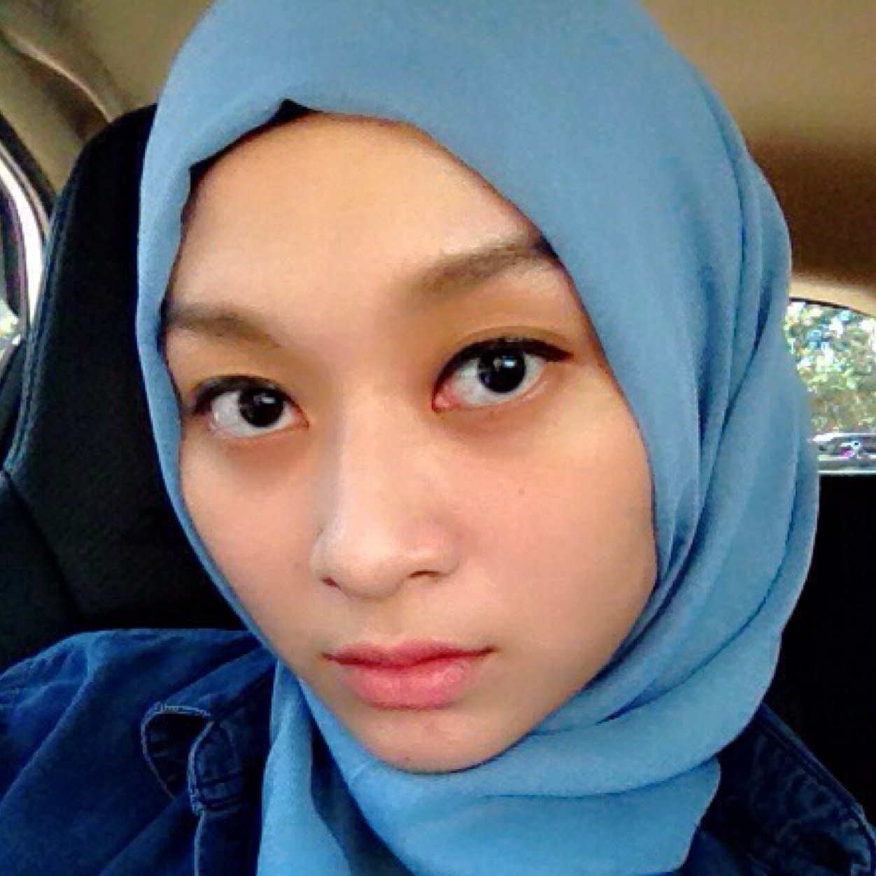 putuferbika's profile picture. Moslem-Dentist-Indonesia