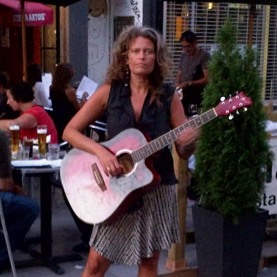 Music Publisher-Songwriter  Owner of SoundProMusic publishing , 
Label & Music Supervision. 
License Music For Film TV 
Advertising, 
Artist Representation