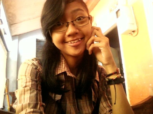 Christiar Mayningtyas | Just believe in Jesus {} | ViolinPlayer dan Calon Gitaris | Semua hal berbau musik, sastra, dan seni :)