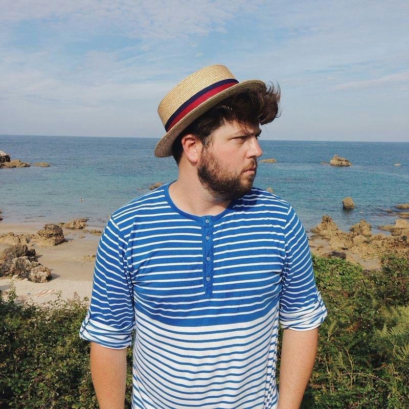 Ramoneto_'s profile picture. Rocas, cenizas, corderos a inmolar.