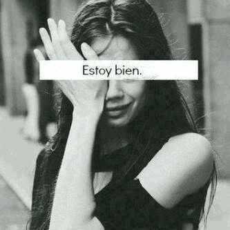 chica suicida 16 miserables años. la felicidad en mi no existe!