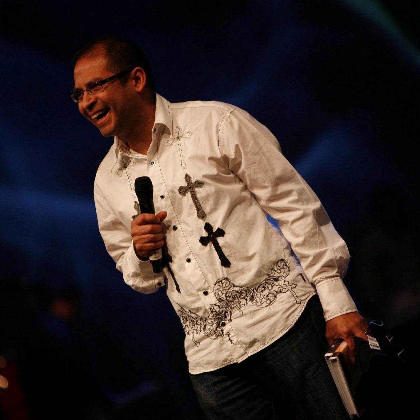 Shoreline is a grace filled interdenominational church with campuses in both North & South Austin. Check us out at http://t.co/BJGOMM80kj