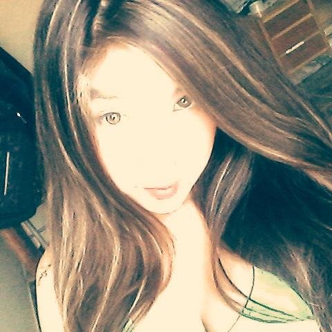 ninoskamamani's profile picture. Titula en Derecho ciencias Politicas y sociales.