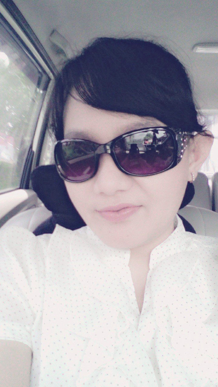 Ratih Indri Profile