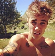 *Swag Beliebers All Around The World*                  Βιzzle                     ~BELIEVE~ ℬorn to ℬℯ ℬℯℓiℯℬℯℛ..
