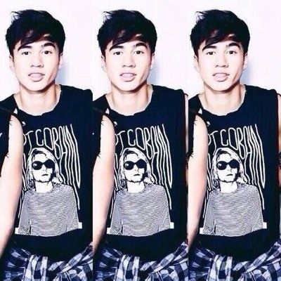 please follow @blowjobscalum for a free dm to calum, just tweet her asking for one.