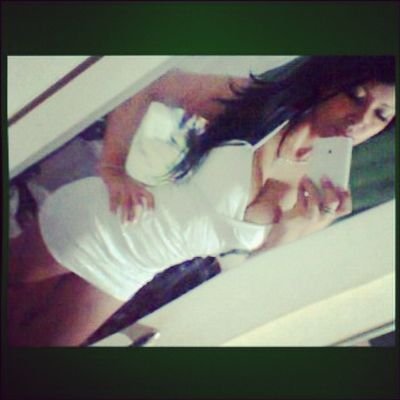 Amor de mami... feliz de tenerte en mi vientre hijo mio, alegraste nuestras vidas.. te amamos tu papi y yo.♥