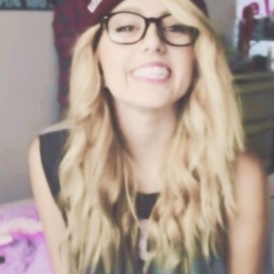 AvaRPGM_'s profile picture. « i don't care about you. »