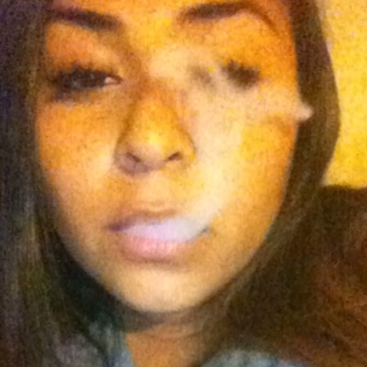 Follow me in instagram : tabyleon Latina all the way ✌ Follow me and ill follow back!!