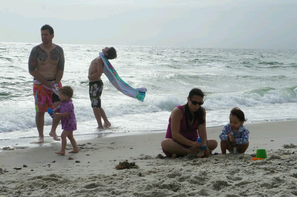 ghales705's profile picture. I play games everyday for people on Twitch.tv.. check it out