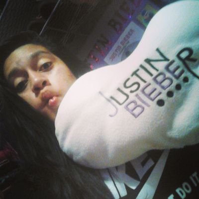 I'm belieber of heart, always be by your side no matter what happens you will never leave you alone, you're my idol and my hero love you @justinbieber