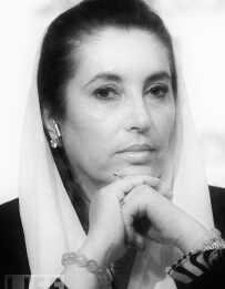 Emotional Dhakan, Ideal- #SMBB