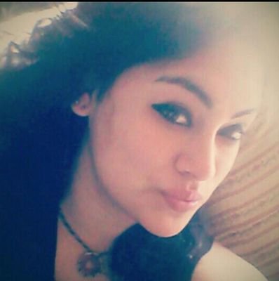 Normalidade nunca foi meu chão, eu tento ser feliz do que ser perfeita-/Se eu gostar te sigo de volta