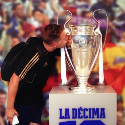 NACÍ MADRIDISTA CON ORGUYO VIKINGO Y PASION POR VER A LOS MEJORES Y FAN DE ÍKER Y CRISTIANO RONALDO