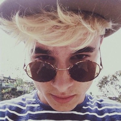 dm me things kian would do or just generally things about him