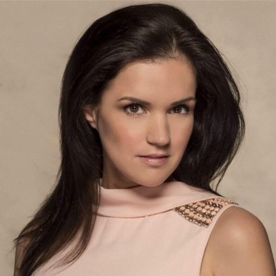 Een fanaccount over @MarlyvdVelden! Gemaakt op 22-09-2013.~Rollen: o.a Nina (GTST) Bibi (VOI) ~Gevolgd door @XIIIMeijer.