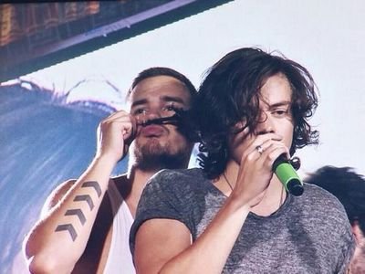 I'm a crazy directioner!!3 True love!!!3