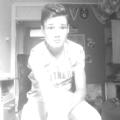 http://t.co/3W2JMH6ZbA 'just be yourself'