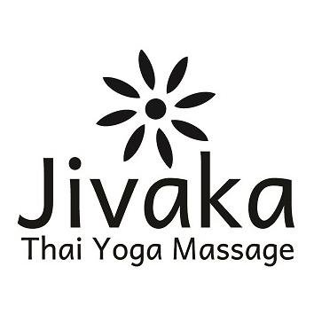 Professional therapist providing Thai Yoga Massage treatments in the Cardiff area. 

Therapydd cymwys yn gweithio yn ardal Caerdydd.