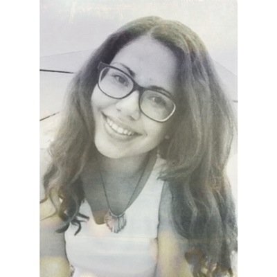 Follow me I give follow back just ask. I will make you laugh with my tweets I'm VERY crazy. Instagram: mariana_herrera1