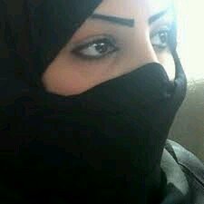 يوم هادئ ، يعزفَ آملاً ، ۆ يكتب حروفاً جديدة للسّعآدة           الخاص ممنوع
