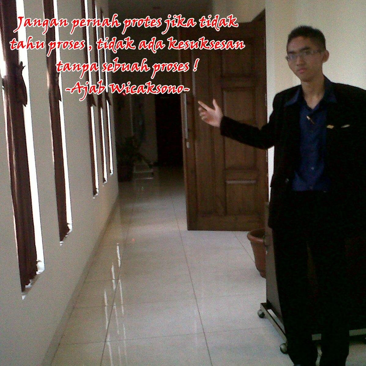 Male | Entrepeneur|Entreprayer|Good Leader| Inspirative Boy| Pin:2645D075