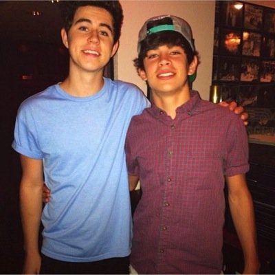 I LOVE NASH AND HAYES SO MUCH!!!!