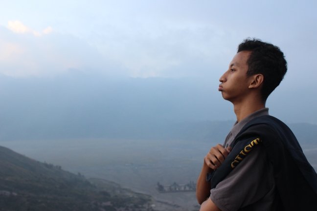 Hey its me HR || Intern at IDS Studio || Caster Dota2 || Observer Dota2 || Android Geek || random tweet